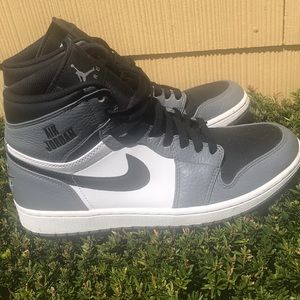 Air Jordan 1 Rare Air Shadow